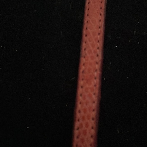 NWT! Unisex 8.5” red genuine leather 0.25” wide buckled adjustable bracelet - Picture 7 of 9